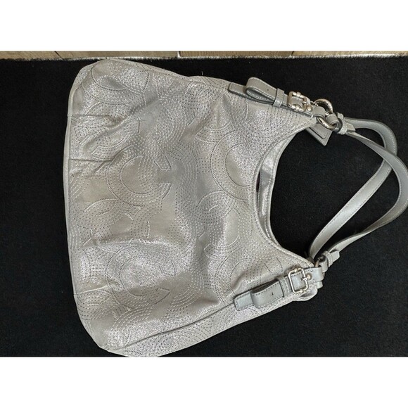 Coach Madison Maggie Stitched Gray Metallic Leather Bag No. F1126-18766 - Picture 5 of 16